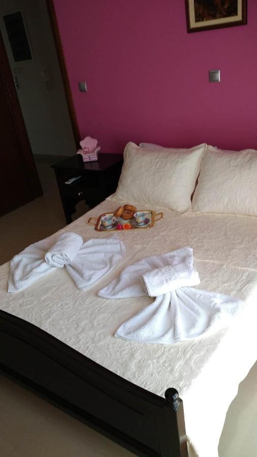 Kos Villa - Family Comfort With Large Garden, Jacuzzi 外观 照片